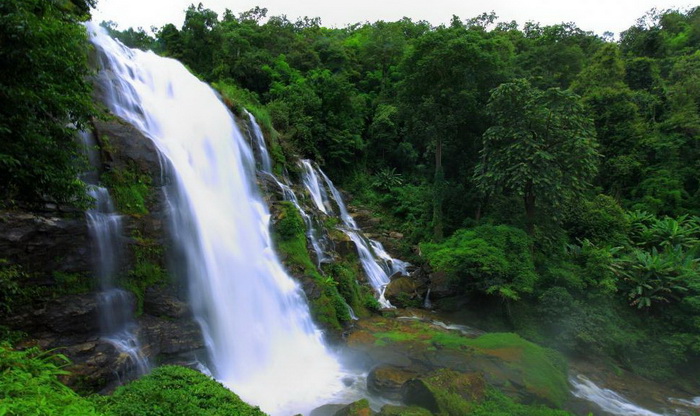 น้ำตกวชิรธารWachirathan Waterfall