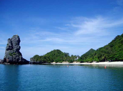 เกาะท้ายเพลาและเกาะวัวกันตังTai Plao And Wua Kan Tang Island
