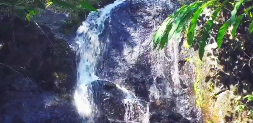น้ำตกปากะญอPakayor Waterfall