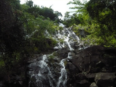 น้ำตกเพชรจะขอ Pet Ja Kho Waterfall