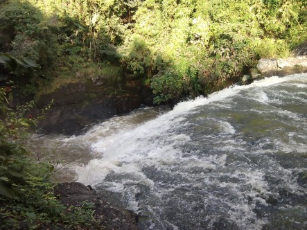 น้ำตกเหวประทุนHaew Pratun Waterfall